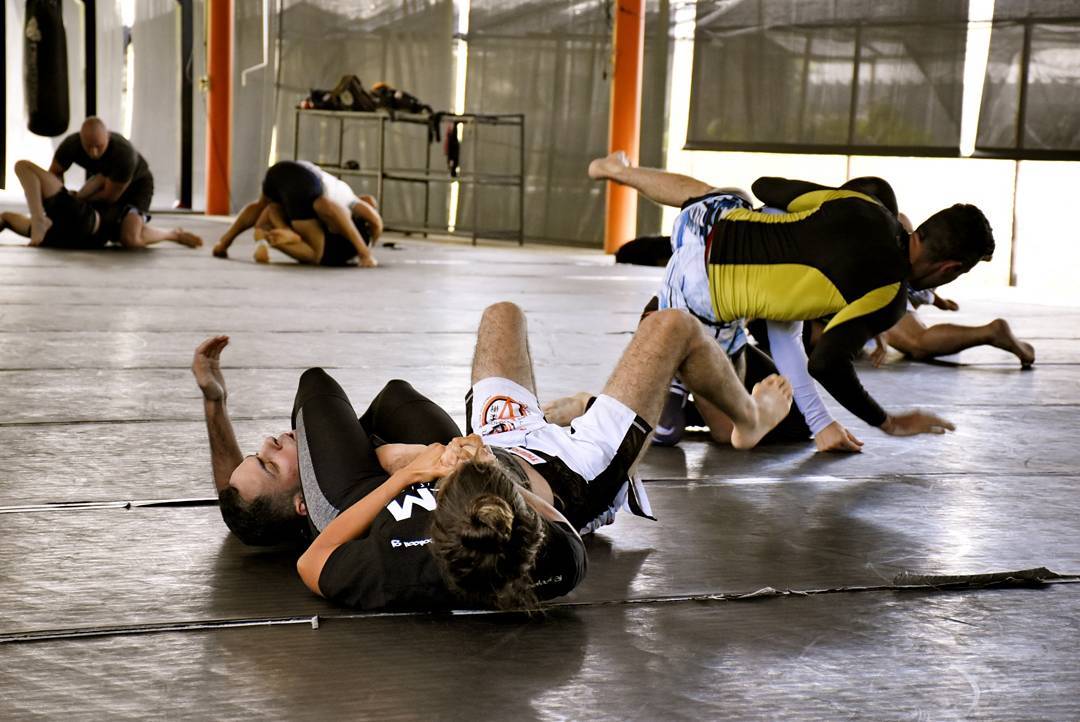خطرات ورزش ام ام ای (MMA)